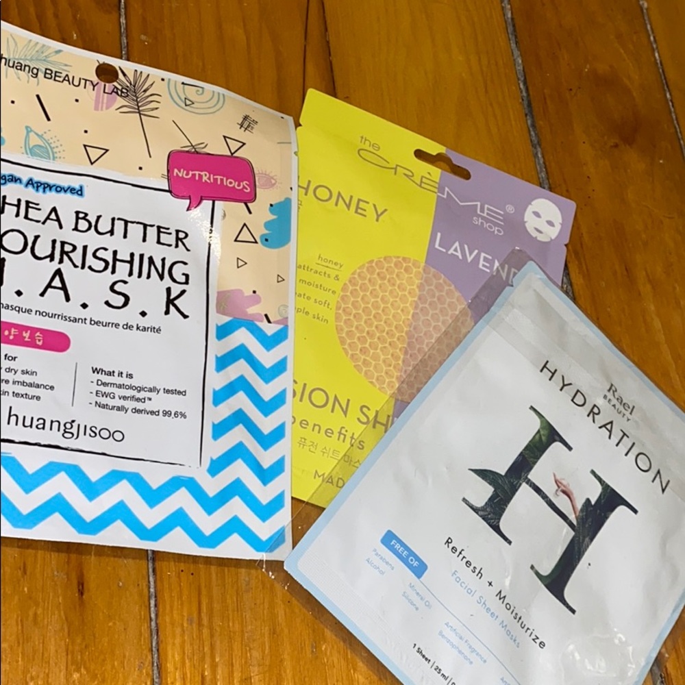 pack of facial sheet masks
